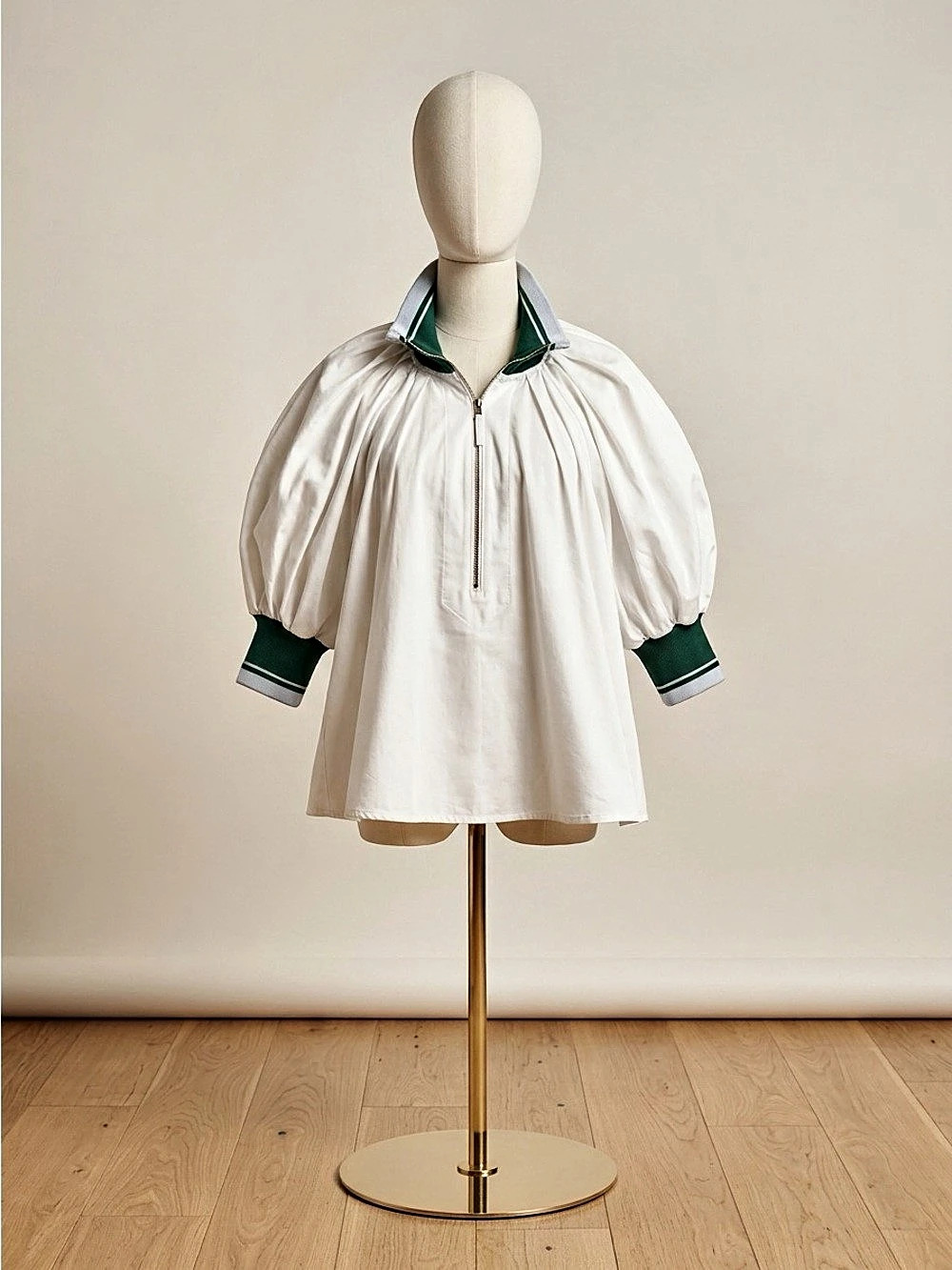 Mauve Puff Sleeve Pullover in White & Green Like New